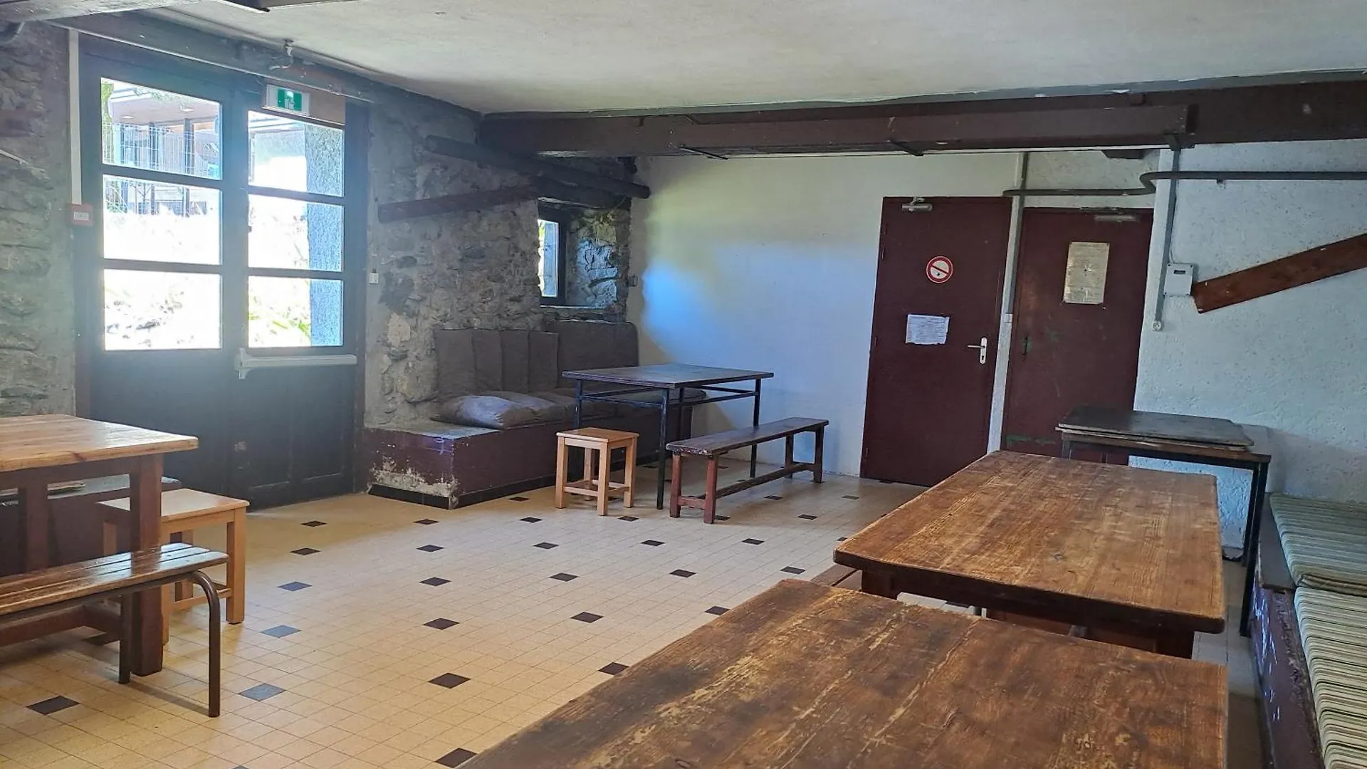 Chalet De L'Ulmjc De Grenoble La Morte 0*,  France